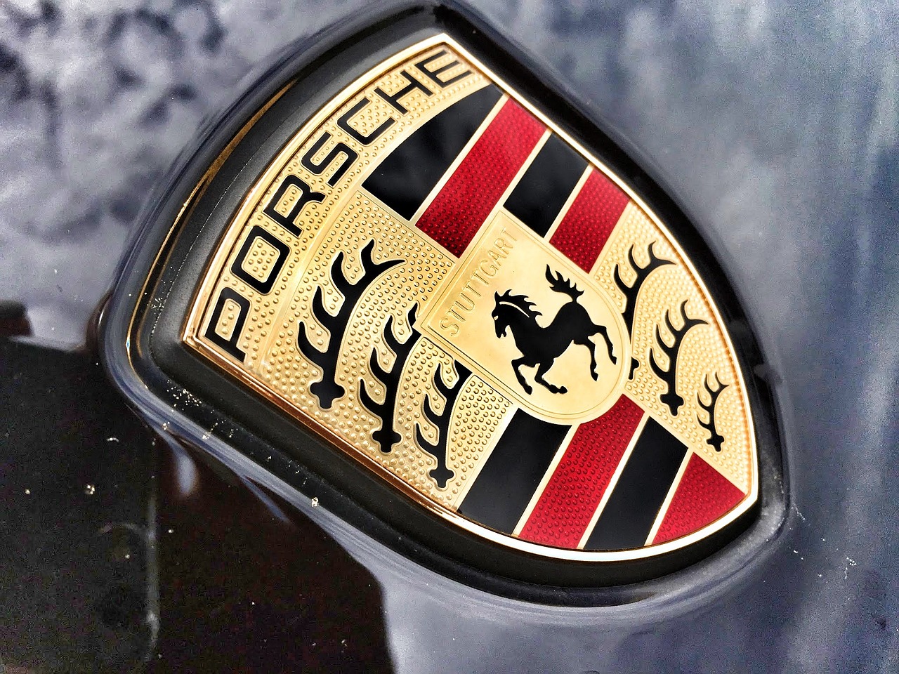 Pferd Logo Auto